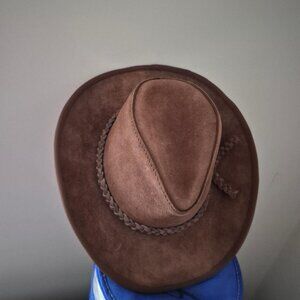 Embrace the Wildwest with this Stetson Cowboy Hat: